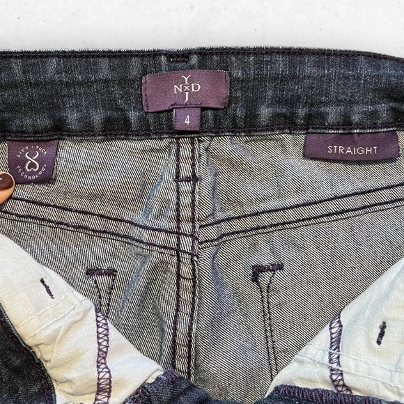 NYDJ Denim Jeans Women's Size 4 Mid Rise Straight Blue Lifting Technology - Picture 3 of 10
